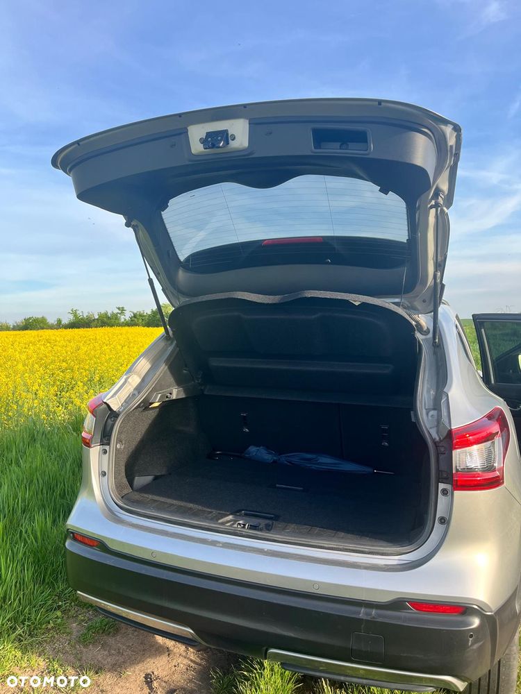 Nissan Qashqai 1.3 DIG-T N-Connecta - 5