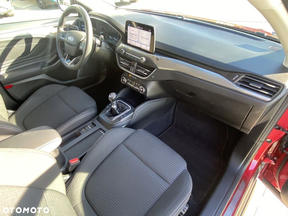 Ford Focus - 17