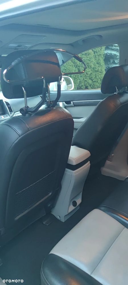 Chevrolet Captiva 2.2 D LTZ - 8