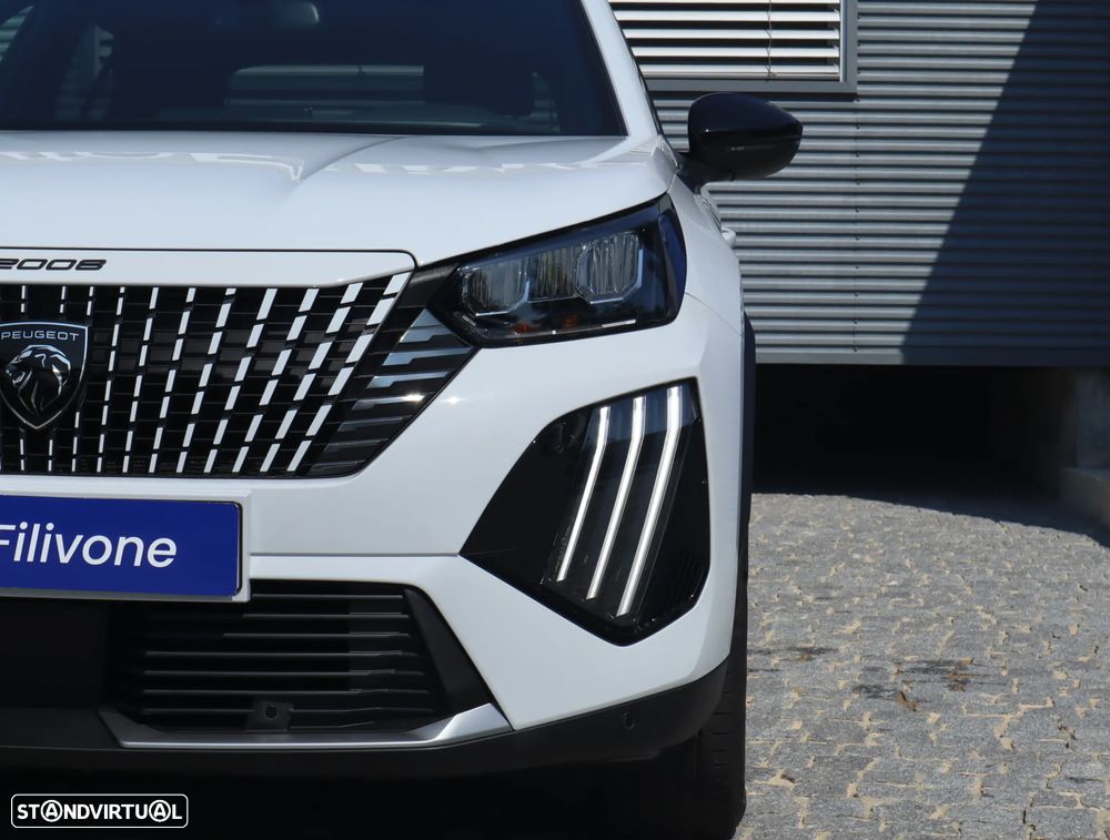 Peugeot 2008 1.2 Hybrid Allure e-DCS6 - 10