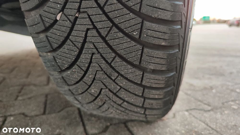 Volvo XC 60 D4 Geartronic Ocean Race - 32