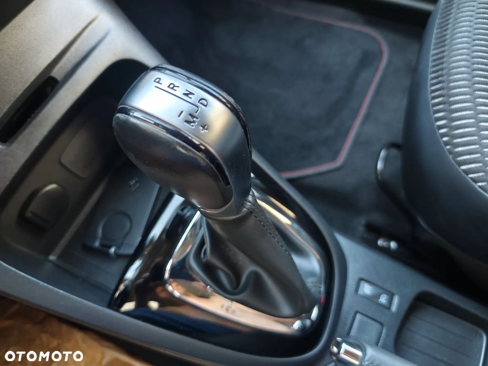 Renault Captur ENERGY TCe 120 EDC Intens - 27