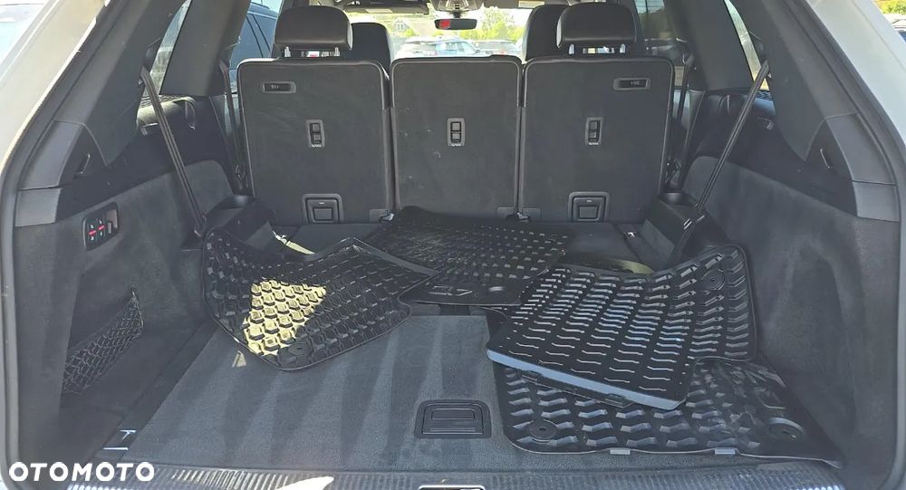 Audi Q7 - 24