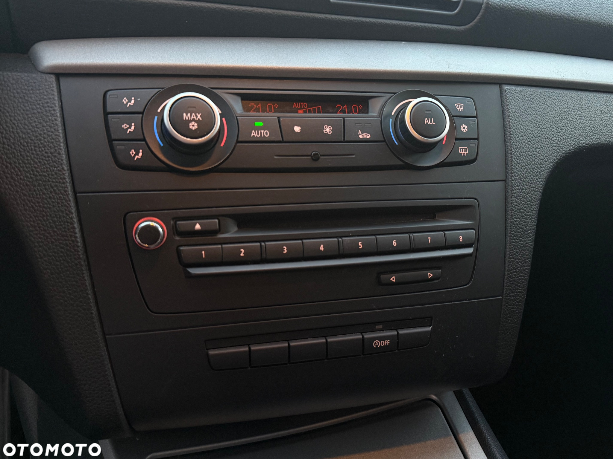 BMW Seria 1 - 15