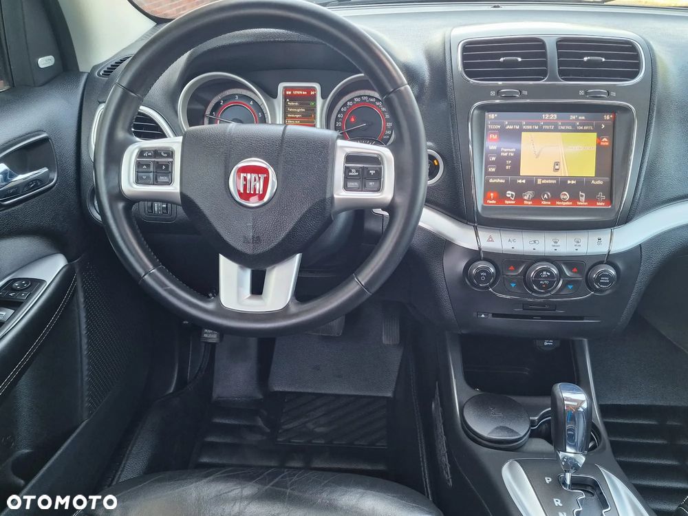 Fiat Freemont 2.0 Multijet 16V DPF Automatik Allrad Black Code - 15