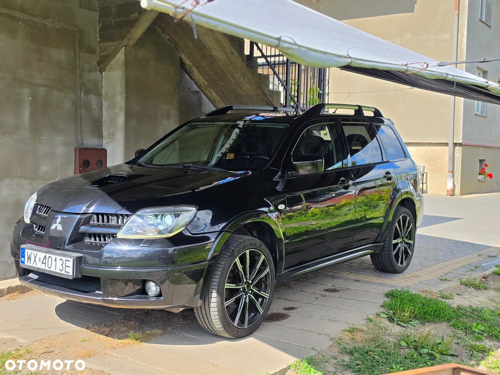 Mitsubishi Outlander 2.0 Turbo - 5