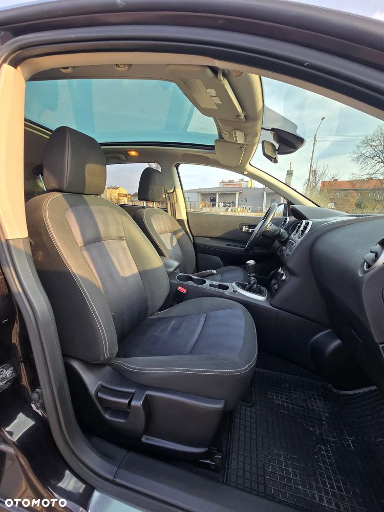 Nissan Qashqai+2 - 16