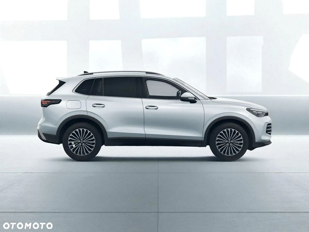 Volkswagen Tiguan 1.5 eHybrid PHEV Elegance DSG - 2