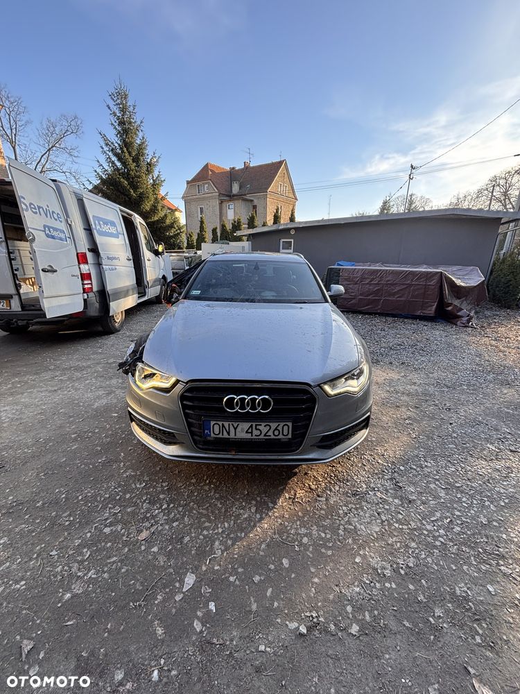 Audi A6 Avant - 2