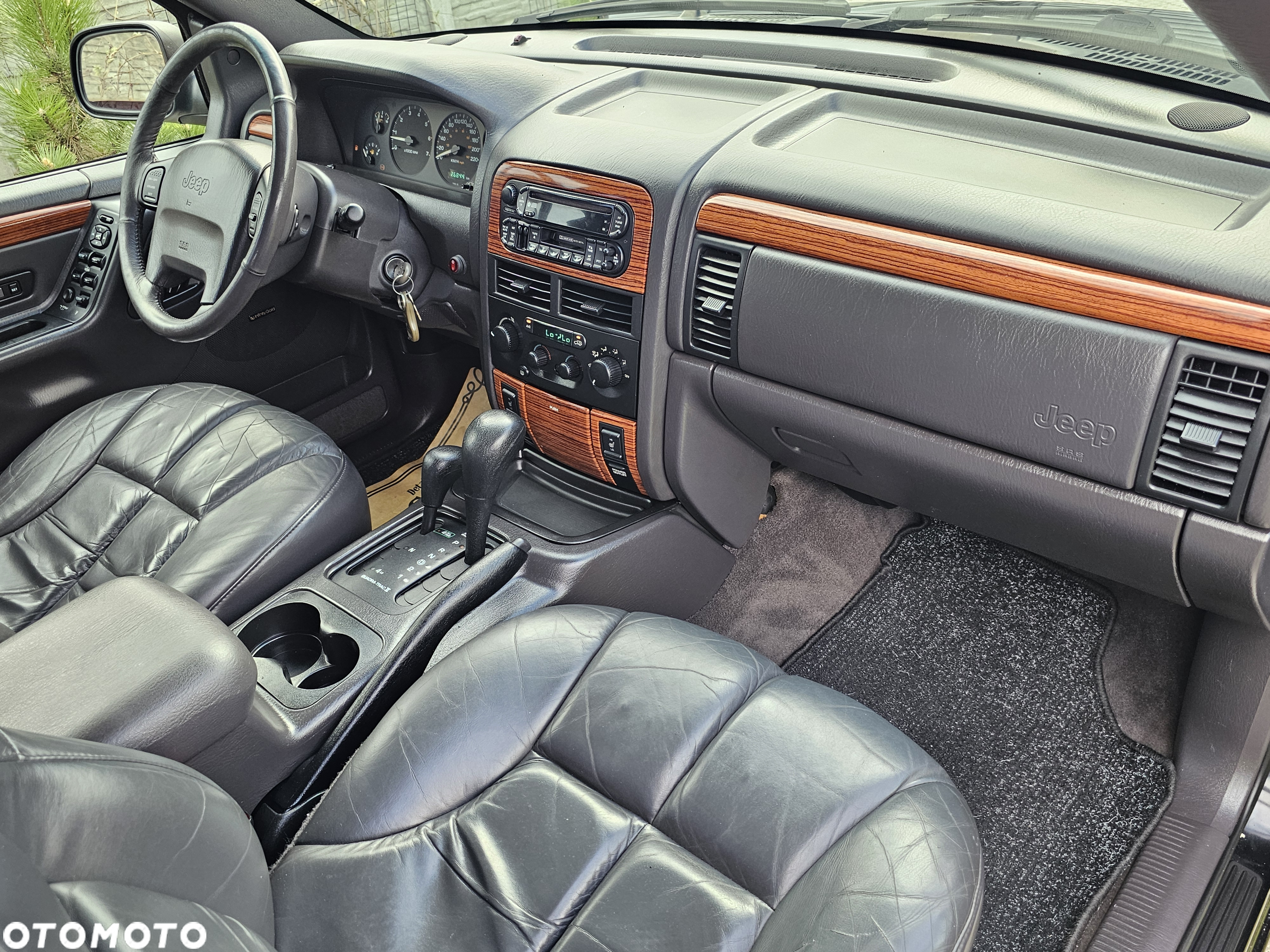 Jeep Grand Cherokee 4.7 Limited - 19