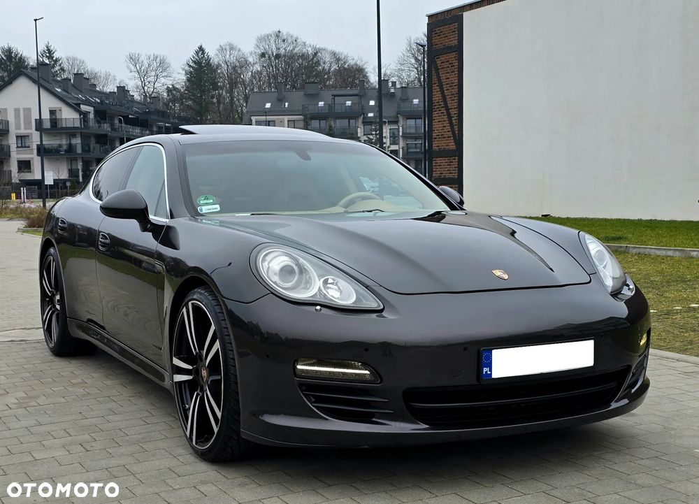Porsche Panamera 4S PDK - 20