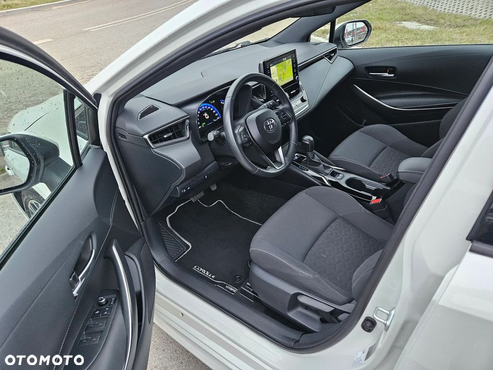 Toyota Corolla - 8