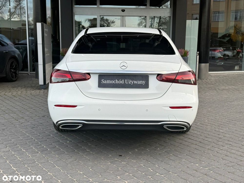 Mercedes-Benz Klasa E - 7