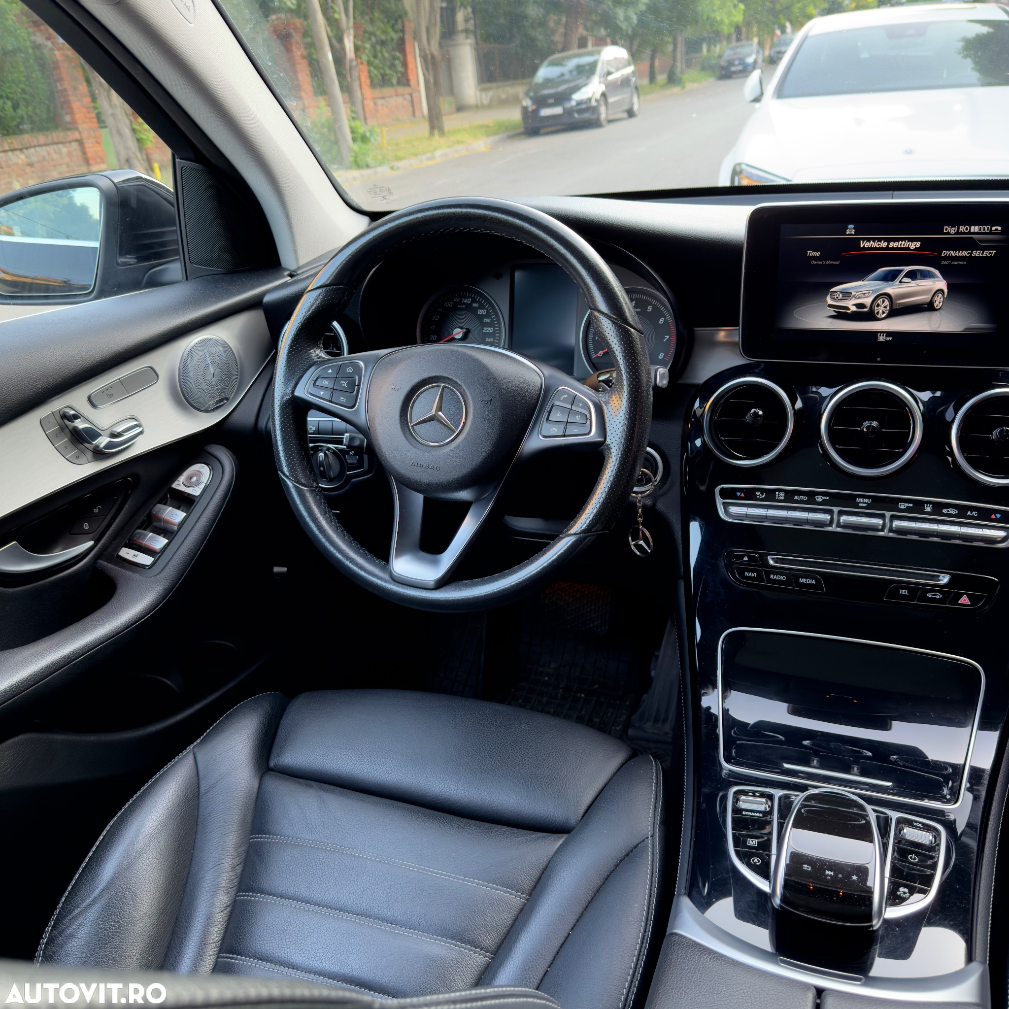 Mercedes-Benz GLC 250 4MATIC - 6
