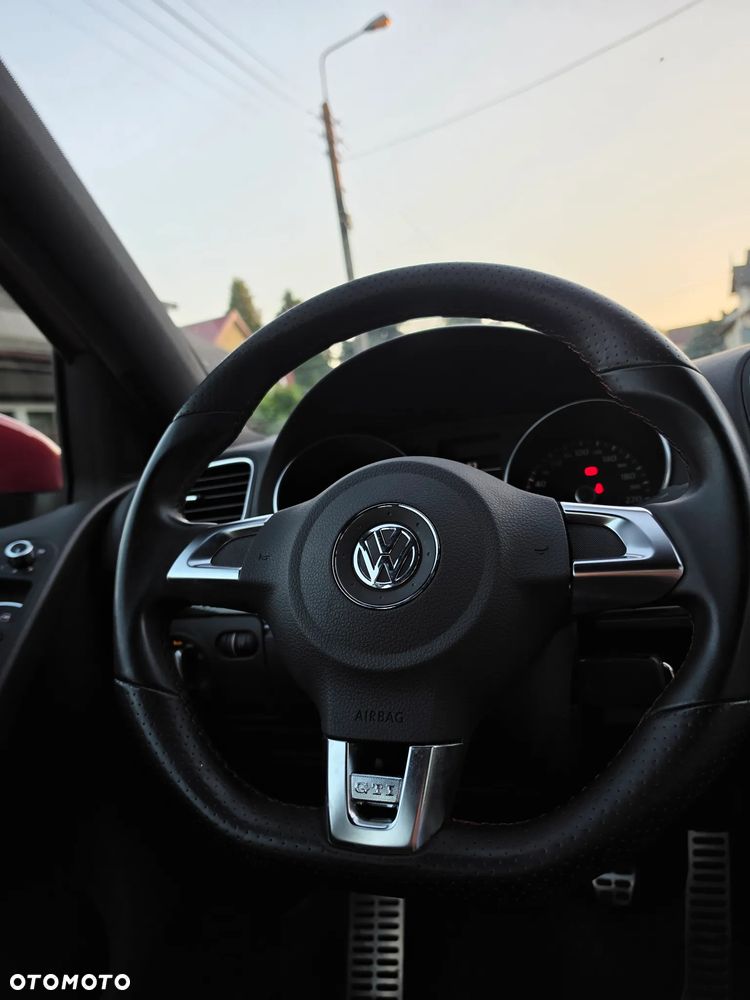 Volkswagen Golf 2.0 TSI GTI - 29