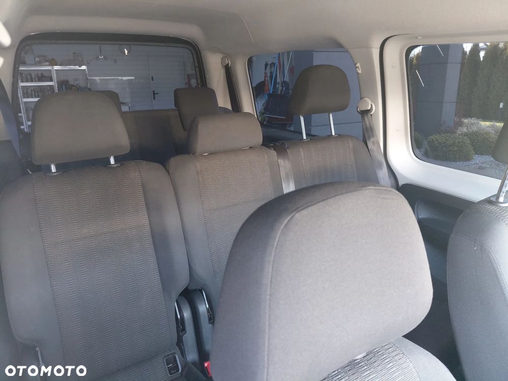 Volkswagen Caddy 2.0 (7-Si.) Maxi Family - 32