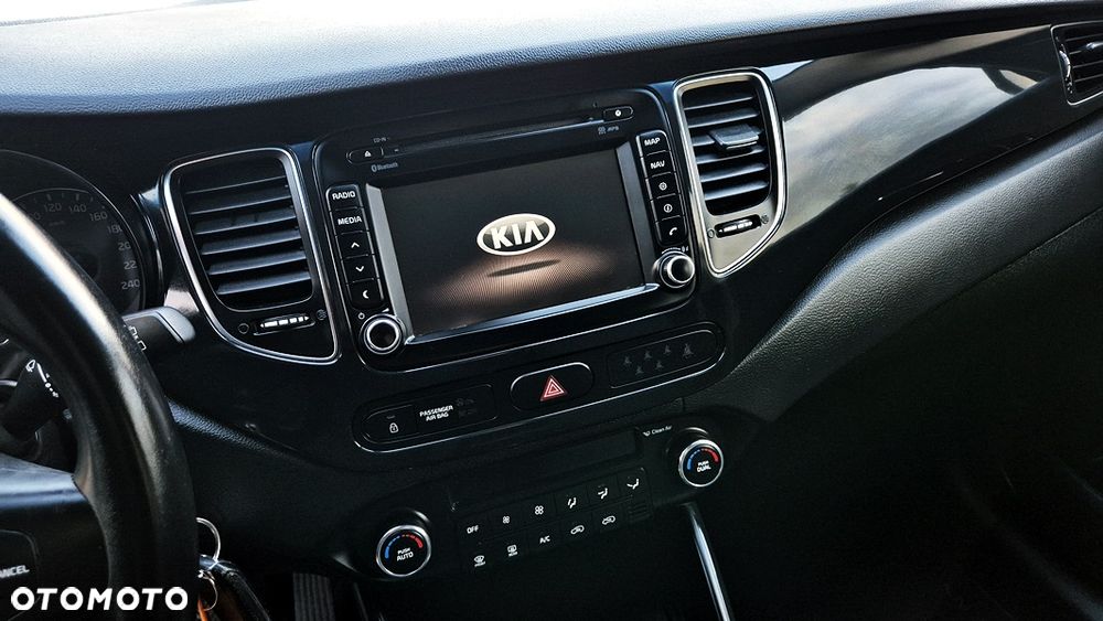 Kia Carens 1.6 GDI XL 7os EU6 - 26
