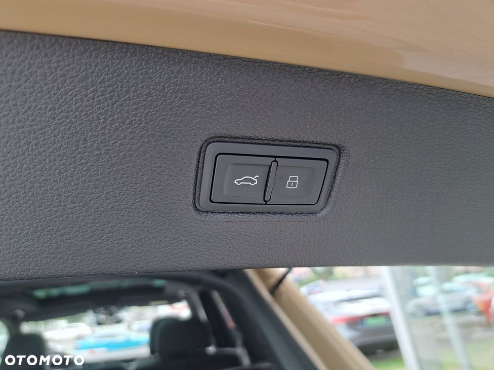 Audi Q7 - 13