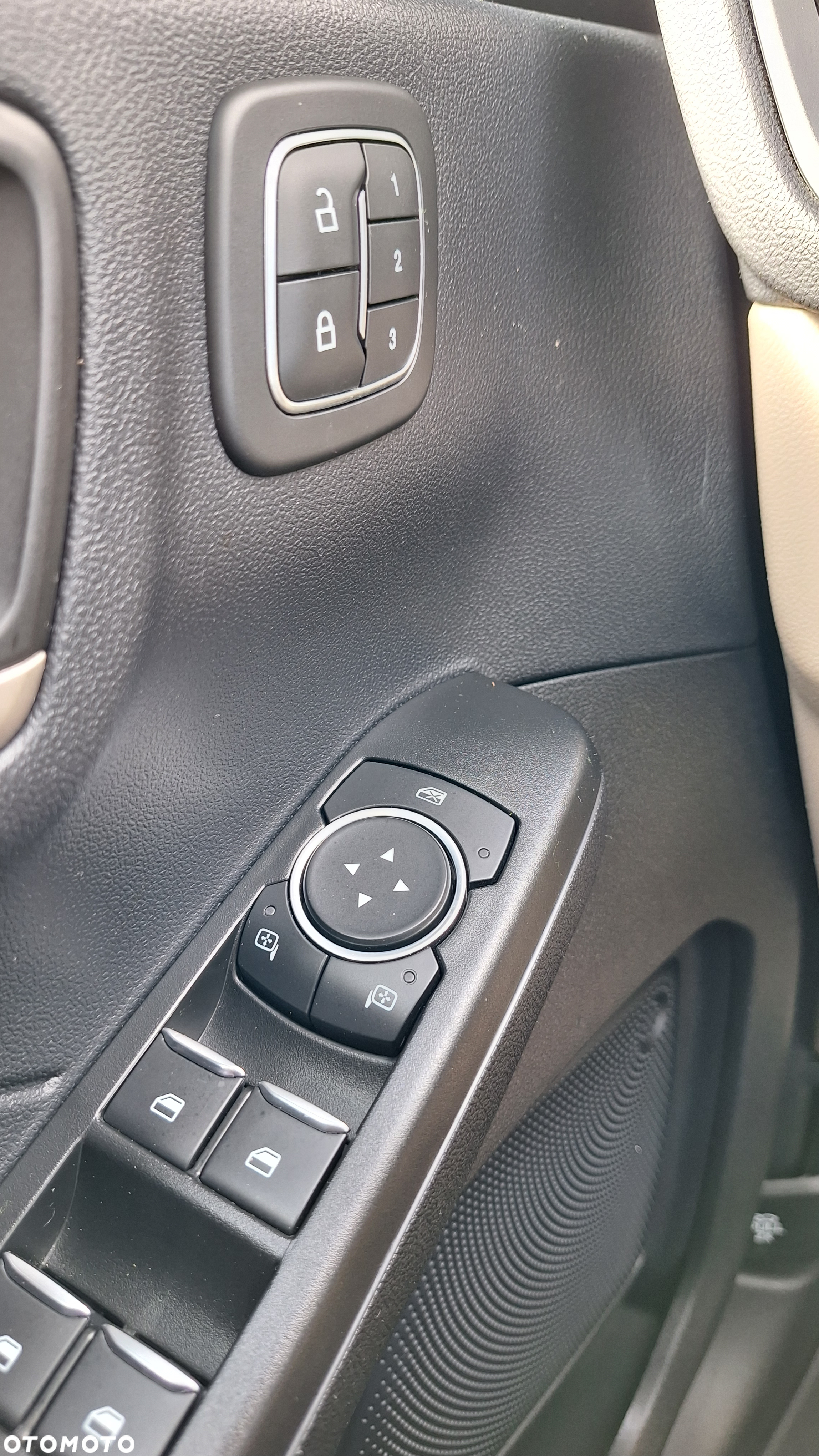Ford Escape - 15