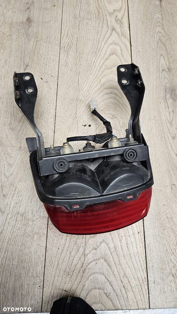 Lampa Tył Yamaha XJR 1200 / XJR 1300 - 14