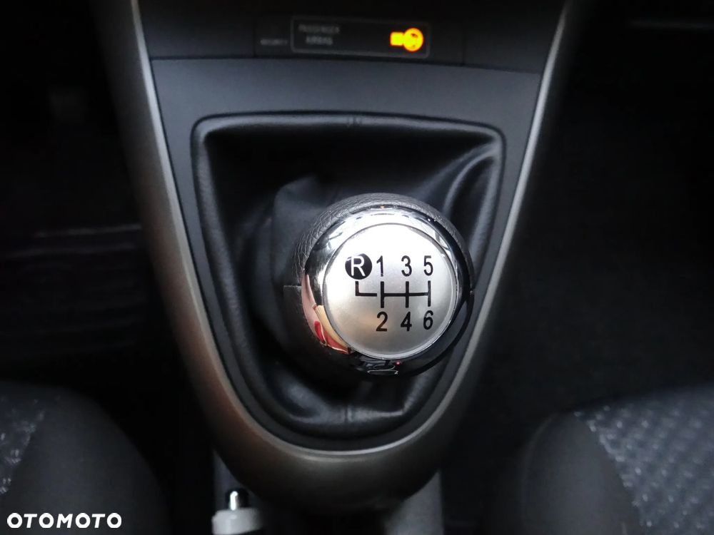 Toyota Verso 1.8 7-Sitzer Comfort - 32