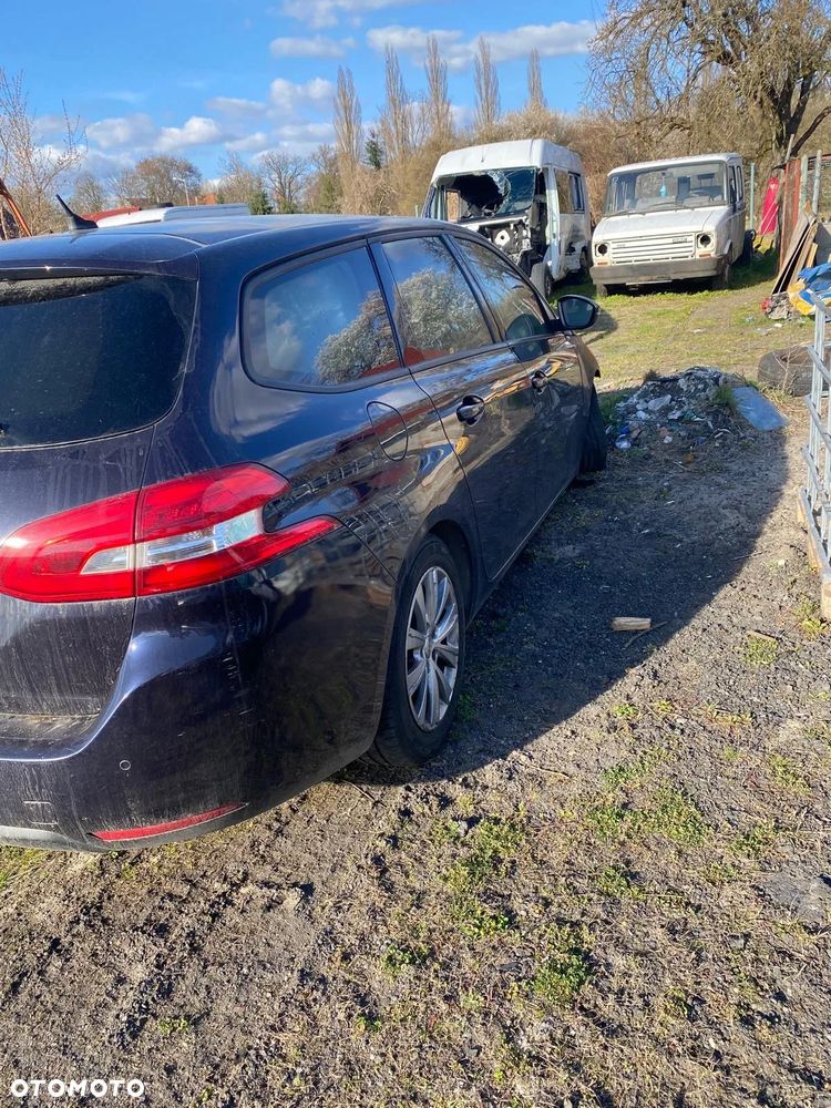 Peugeot 308 - 5