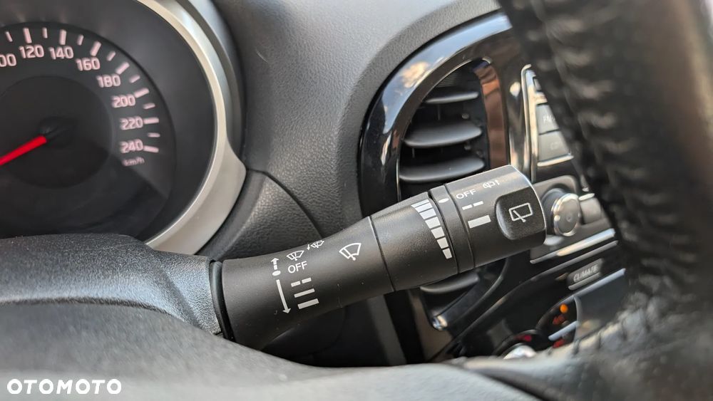 Nissan Juke 1.6 Acenta - 32