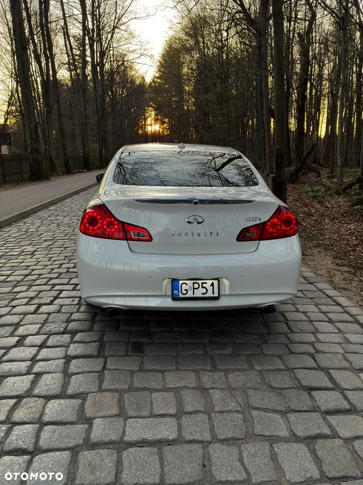 Infiniti G G37 AWD GT - 4