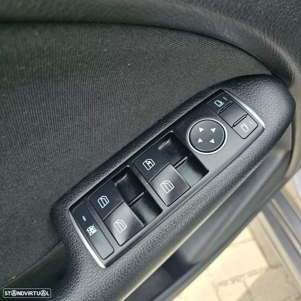 Mercedes-Benz A 200 - 15