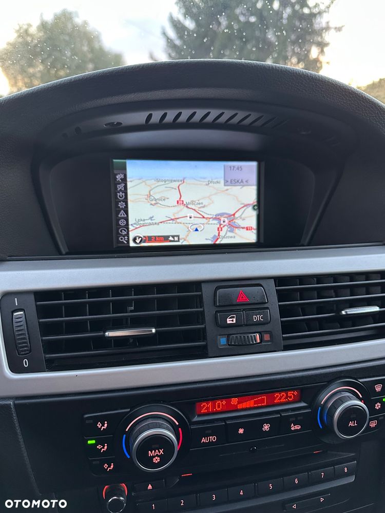 BMW Seria 3 320i Edition Exclusive - 22