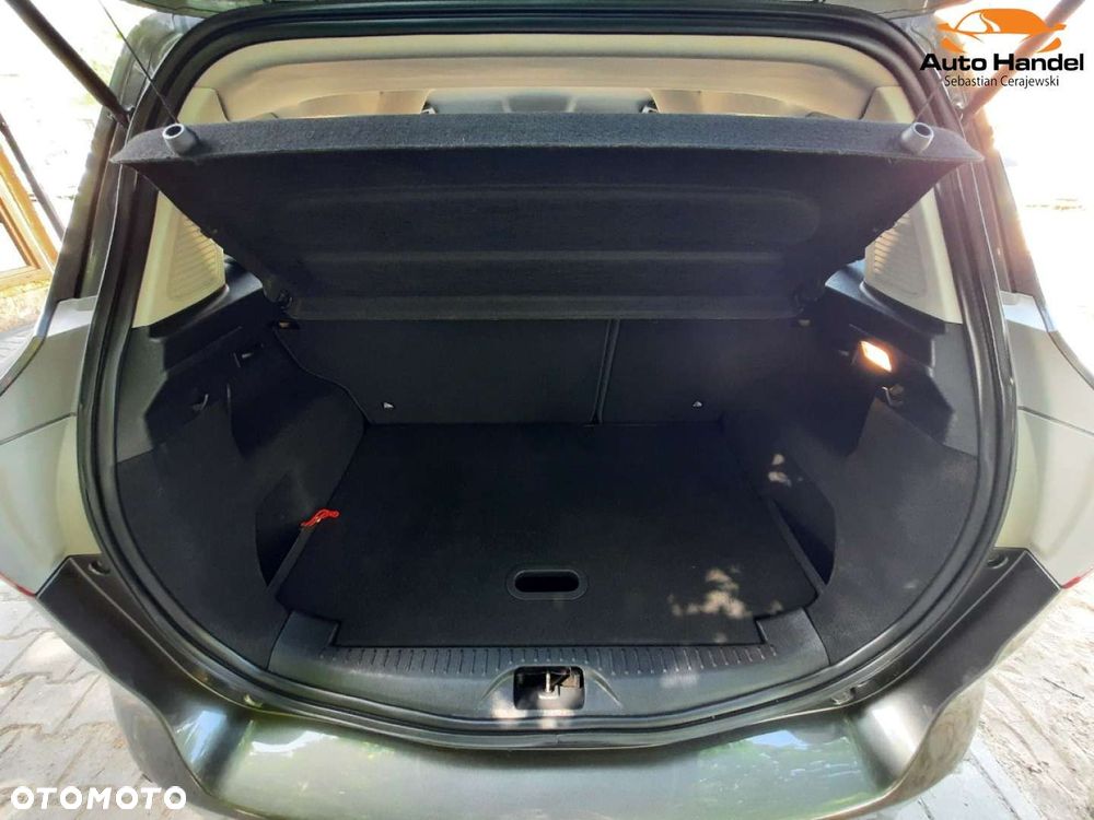 Ford B-MAX - 11