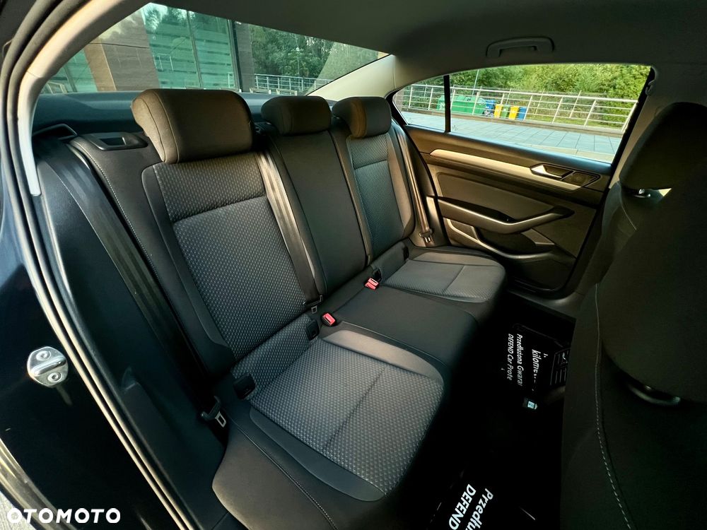 Volkswagen Passat 1.5 TSI EVO Essence - 9