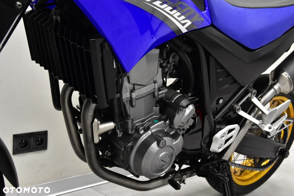 Yamaha XT - 24