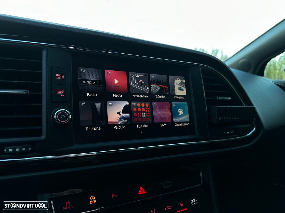 SEAT Leon 2.0 TDI DPF S&S DSG FR - 15