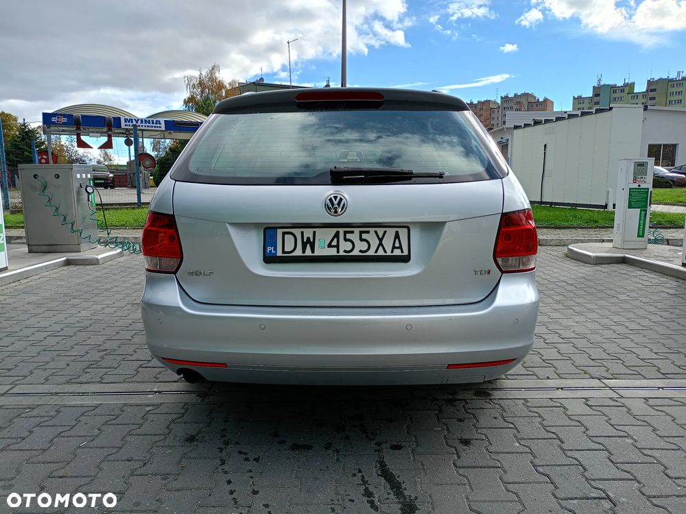 Volkswagen Golf VI 1.6 TDI BlueMot Comfortline DSG - 6