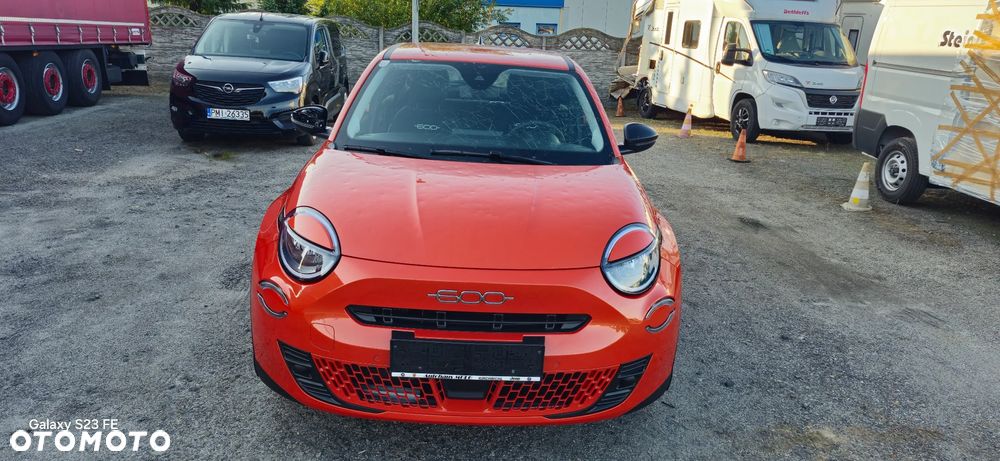Fiat 600 1.2 Turbo Hybrid eDCT - 8