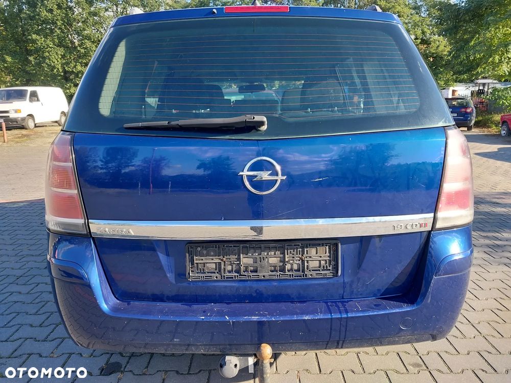Opel Zafira B silnik kompletny 1.9 CDTI JTD 120KM wtryski pompa paliwa klimatyzacji wspomagania regulator alternator maglownica sprzęgło lewarek 6 biegów drzwi klapa błotnik lusterko kolor Z21B lampa reflektor przód przedni xenon przetwornica tył tylna hak holowniczy zestaw startowy sterownik stacyjka zamek zacisk hamulcowy deska rozdzielcza panel wyświetlacz boczek fotele mechanizm osłona manetki tempomat wykładzina podsufitka kierownica plastiki szyba NA CZĘŚCI WSZYSTKIE CZĘŚCI - 7