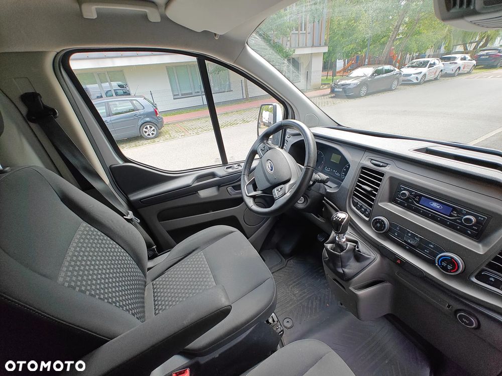 Ford CUSTOM TRANSIT - 8