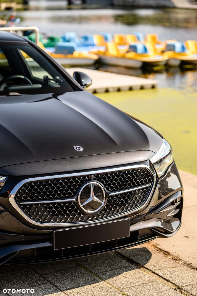 Mercedes-Benz Klasa E 200 mHEV 4-Matic AMG 9G-Tronic - 10