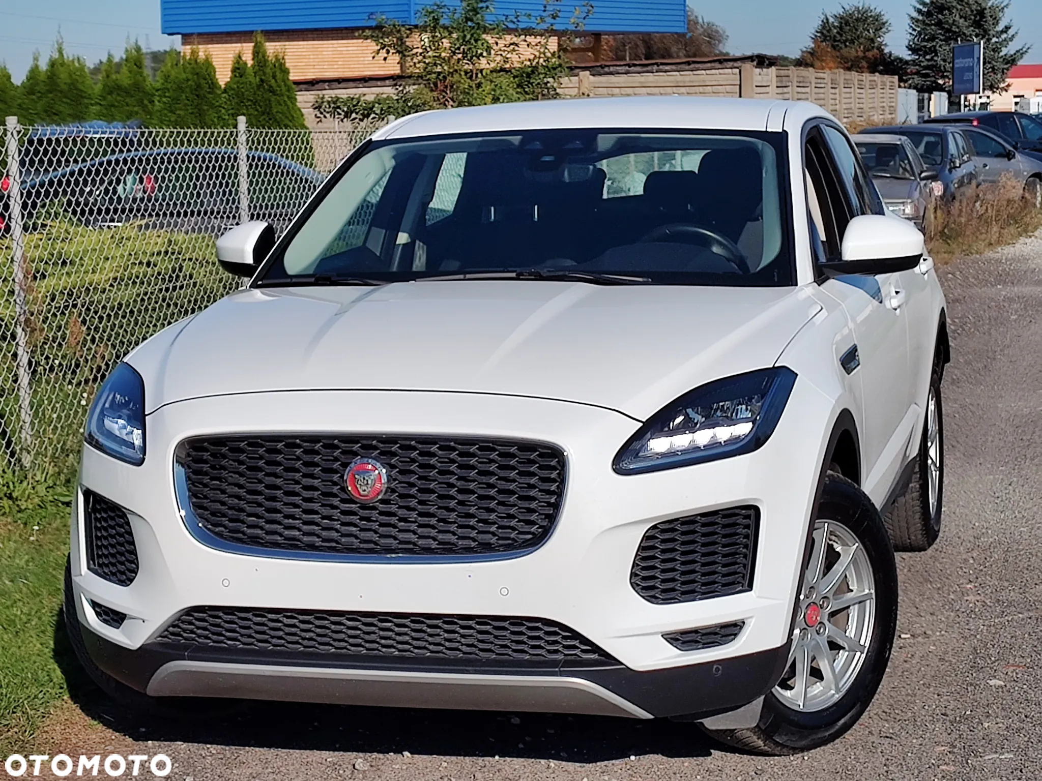 Jaguar E-Pace - 3