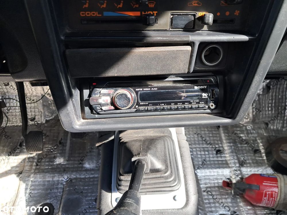 Suzuki Samurai 1.3 JX Canvas Top - 14