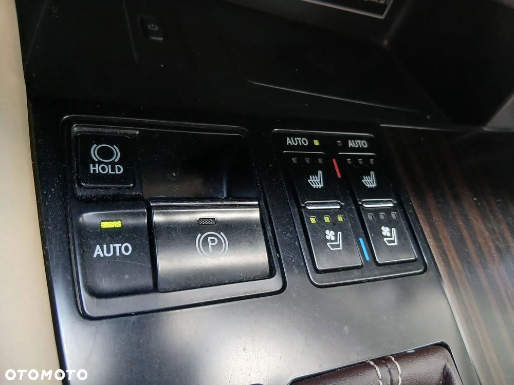 Lexus RX 450h Prestige MY19 - 23