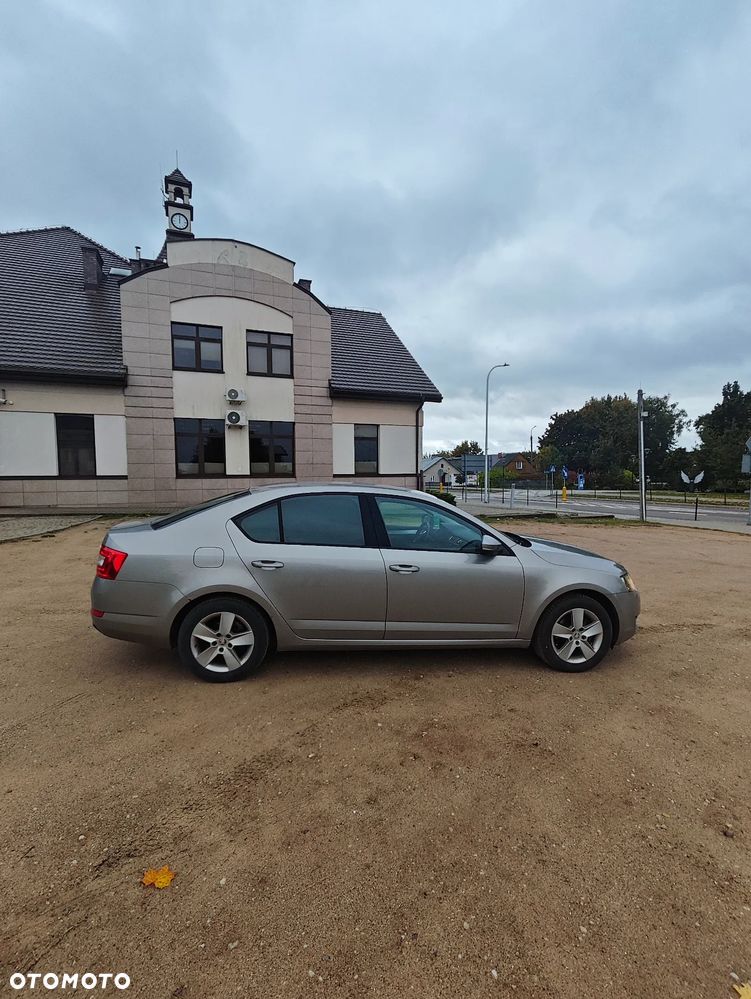 Skoda Octavia 1.4 TSI Ambition - 2
