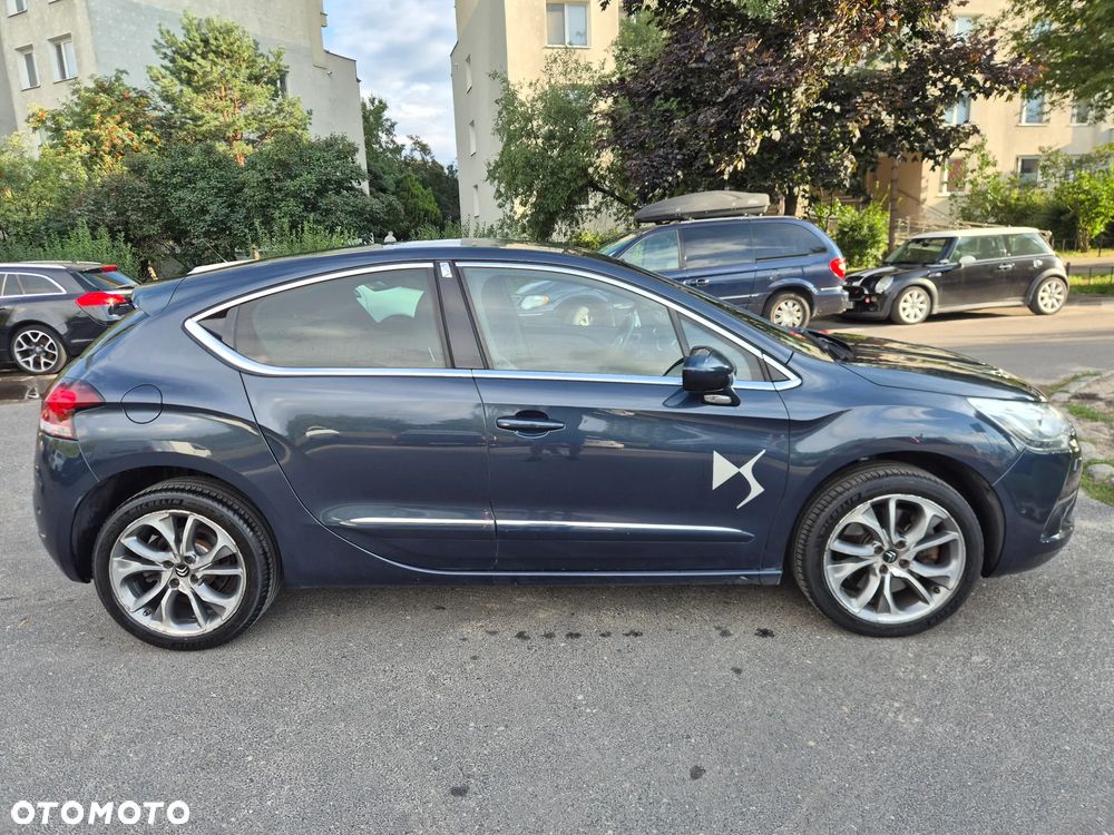 Citroën DS4 1.6 THP SportChic - 4