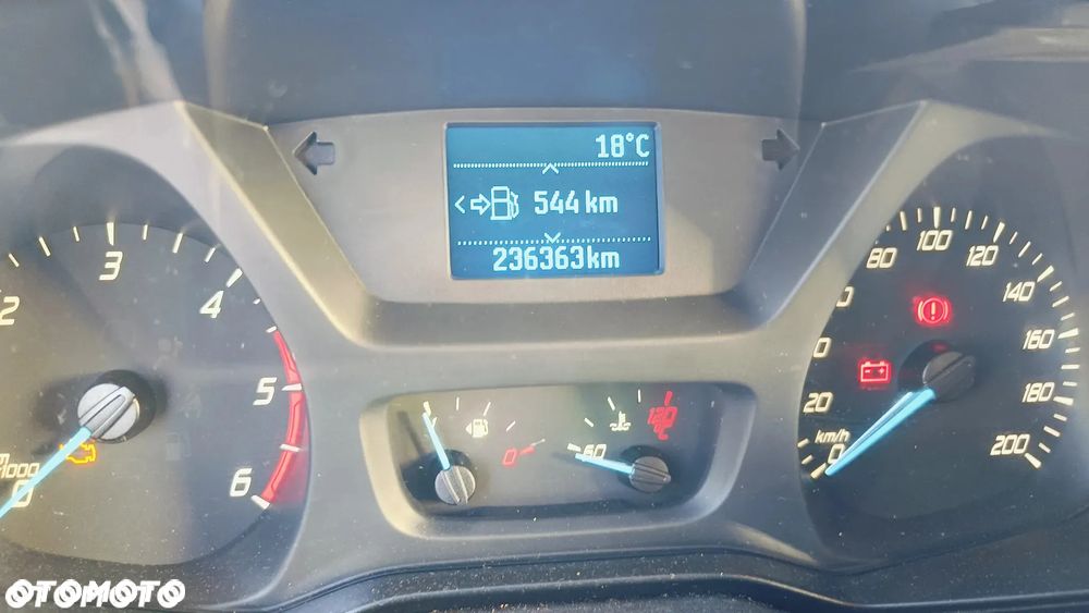 Ford Transit - 9