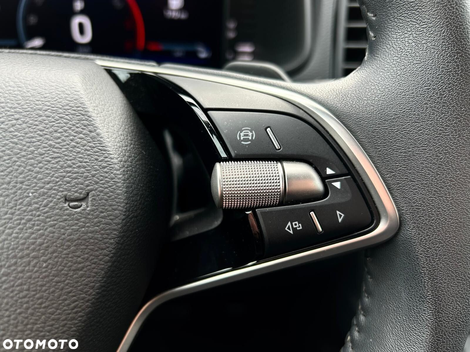 Skoda Karoq 1.5 TSI ACT Selection DSG - 23