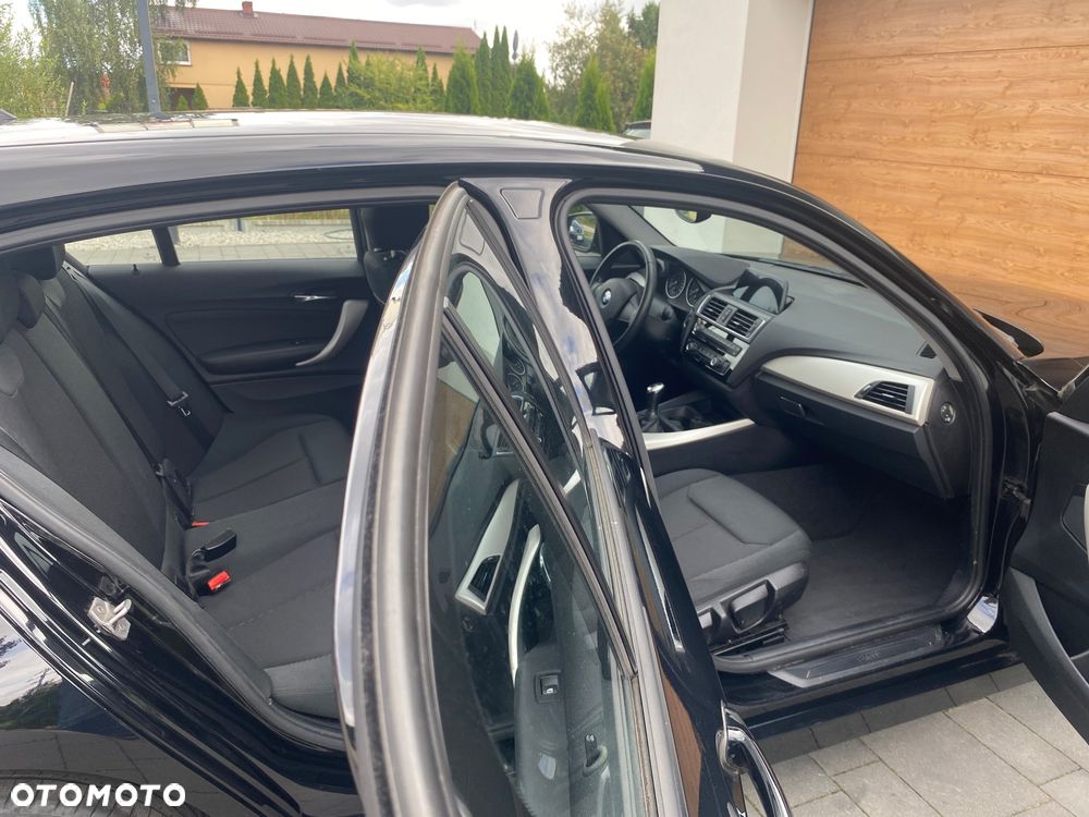 BMW Seria 1 116d EfficientDynamics Edition Sport Line - 22