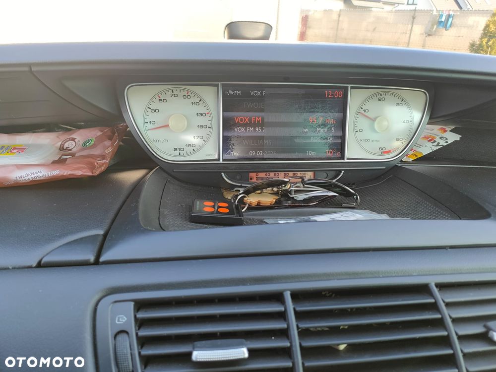 Citroën C8 2.0 HDi Exclusive - 4