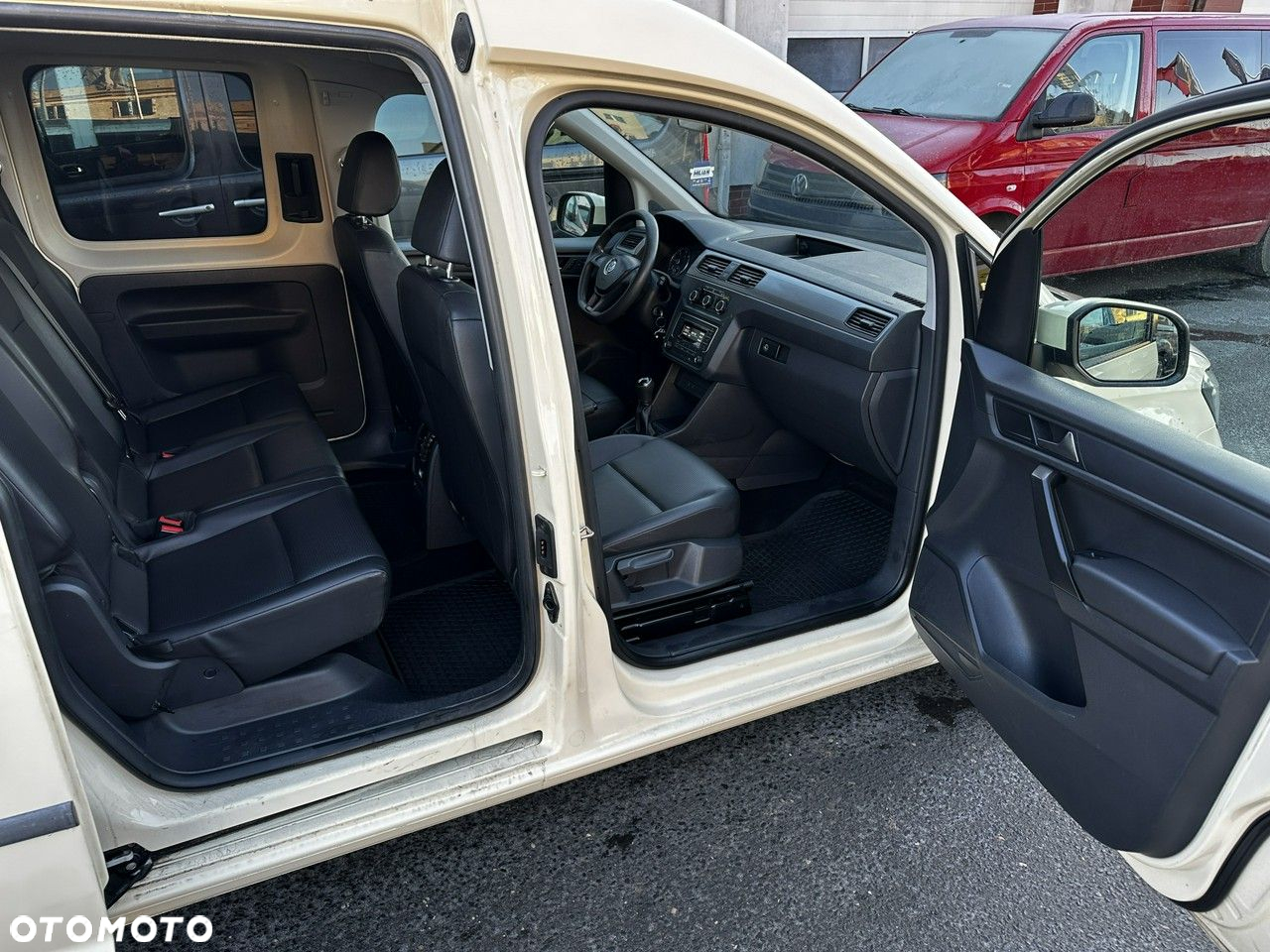 Volkswagen Caddy 2.0 TDI (7-Si.) Maxi Family - 26