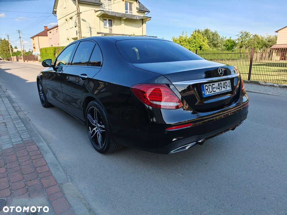 Mercedes-Benz Klasa E 220 d 4-Matic Avantgarde - 5